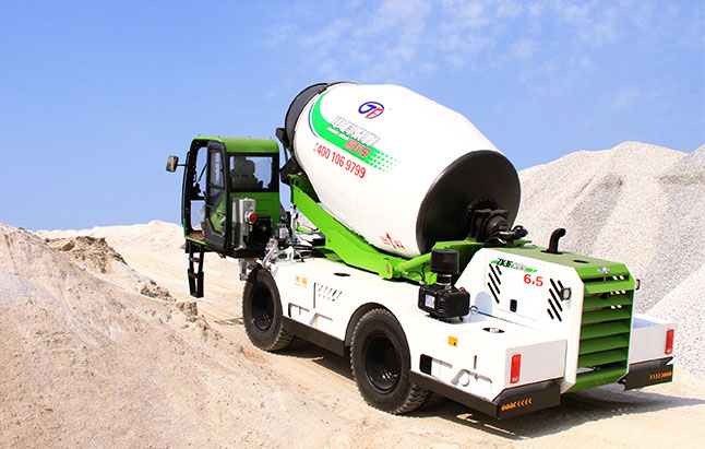 <b>全自動(dòng)自上料攪拌車(chē)攪拌軸停止工作怎么辦</b>