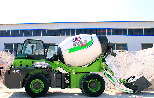 <b>為什么自上料混凝土攪拌罐車需要保養(yǎng)？</b>